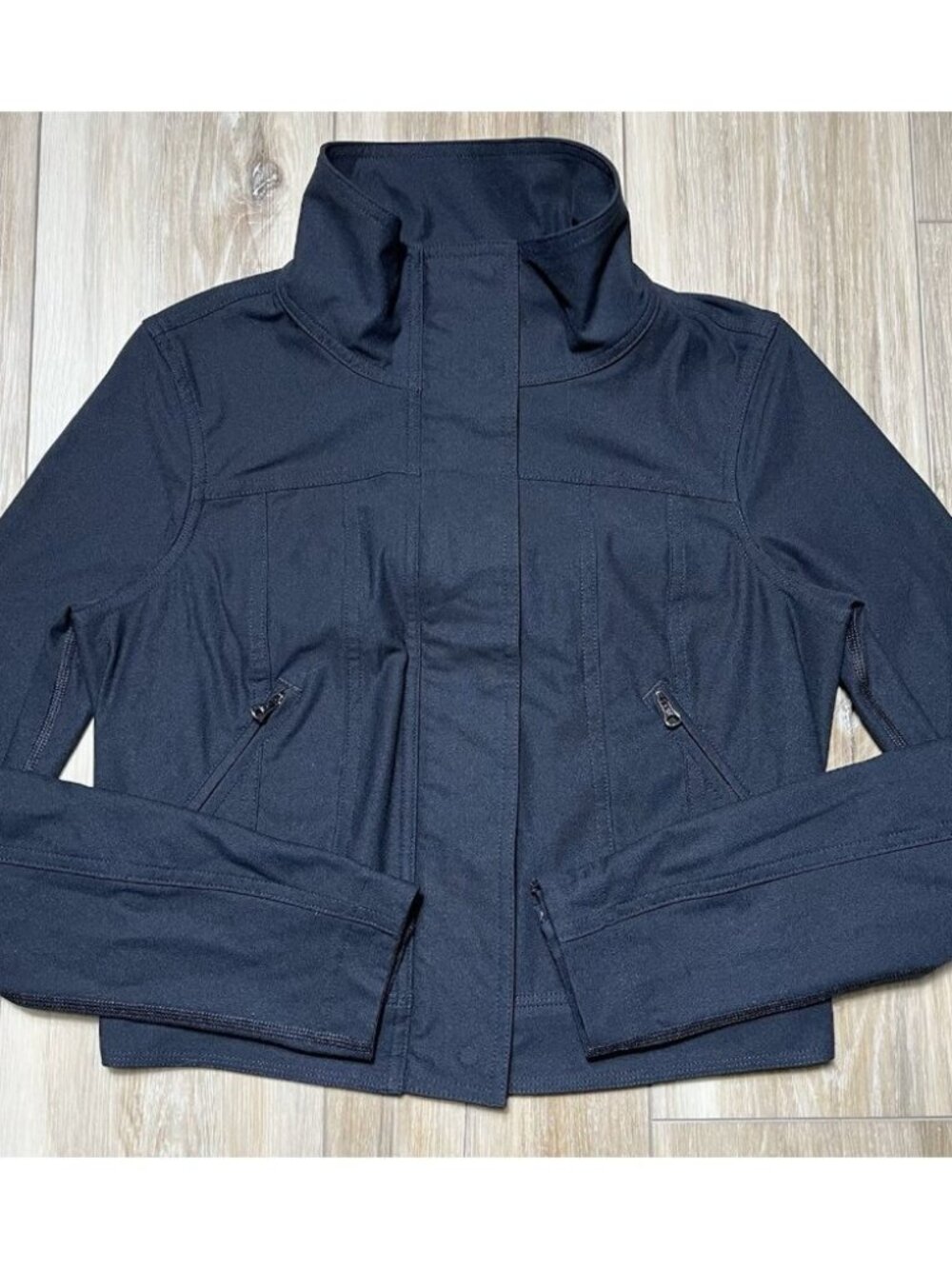 Lululemon Seize The Day Black Cropped Zip Snap Jacket - Women Size 2